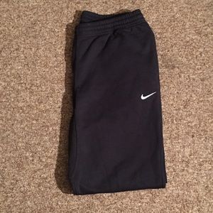 Black Nike fleece sweatpants